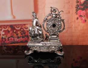 当艺术邂逅时光 树脂工艺美女时钟，点缀个性家居空间